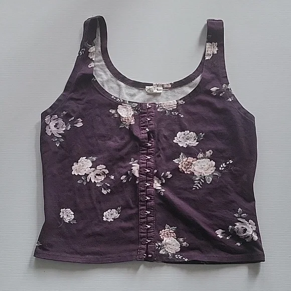 Crop Top Bundle - Picture 3 of 5